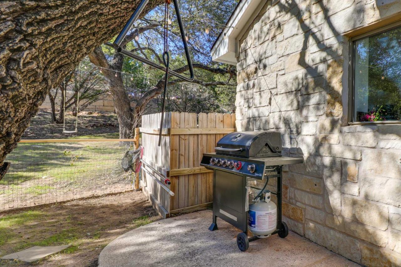 Austin Getaway With Shaded Private Pool And Bbq Villa Exterior photo