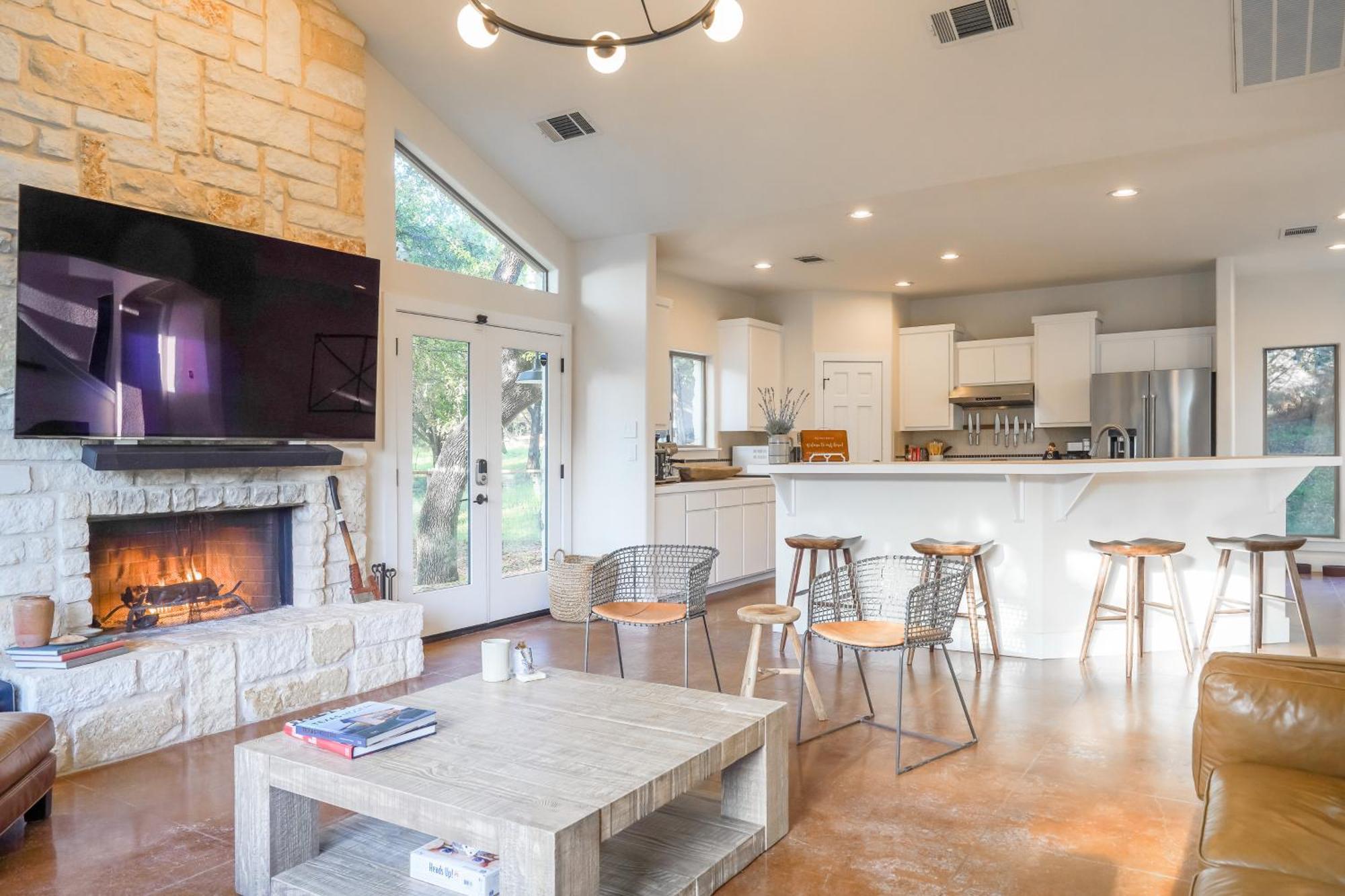 Austin Getaway With Shaded Private Pool And Bbq Villa Exterior photo